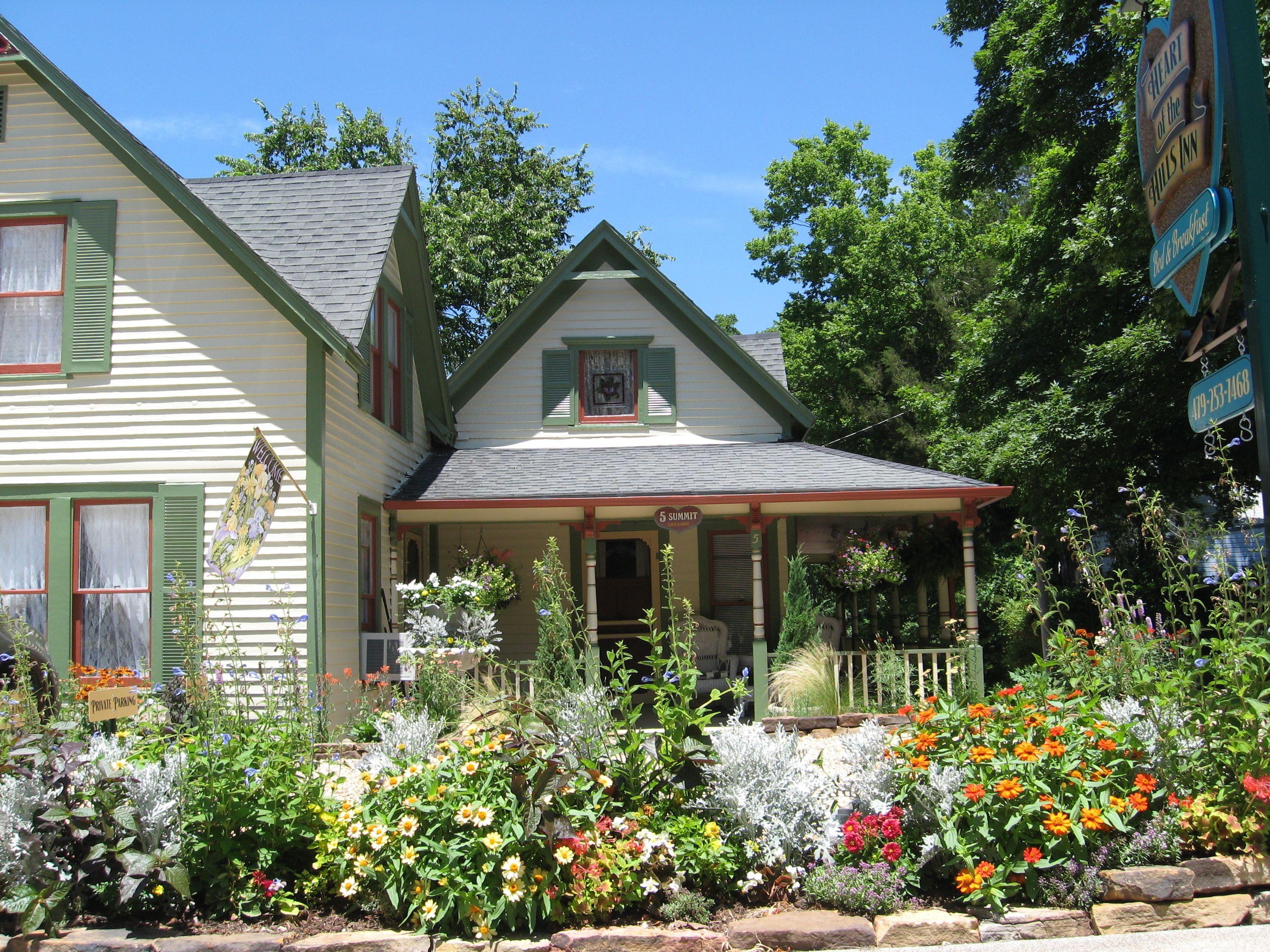 Deluxe Cottage,1714042369:JPEG